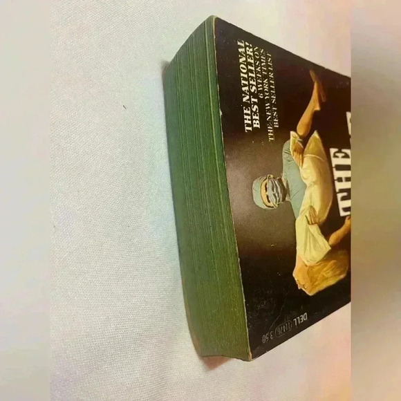 NATIONAL BEST SELLER “The Cradle Will Fall” By Mary Higgins Clark Softcover Book - Picture 4 of 5